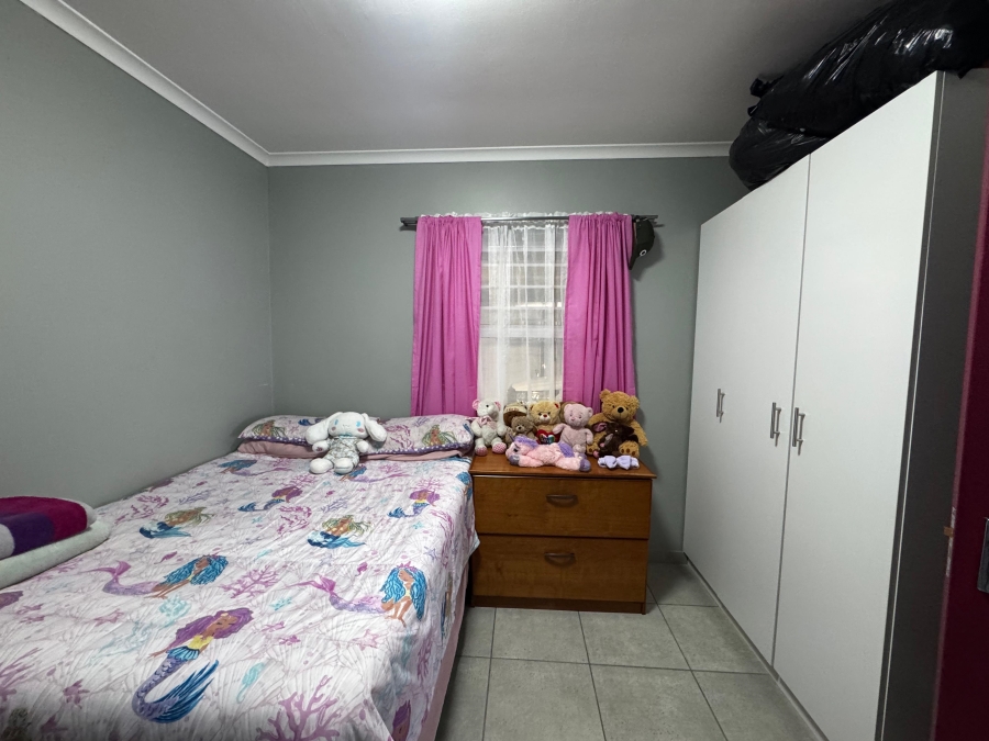 2 Bedroom Property for Sale in Gaylee Western Cape